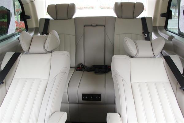passenger seats.jpg